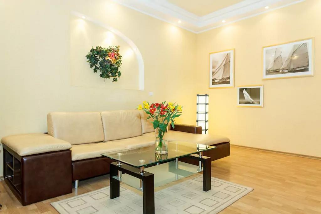 Apartment On Soborniy 177 Zaporizhia Kültér fotó